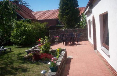 Bungalow in Alt Bukow Near the Beach - Photo 33