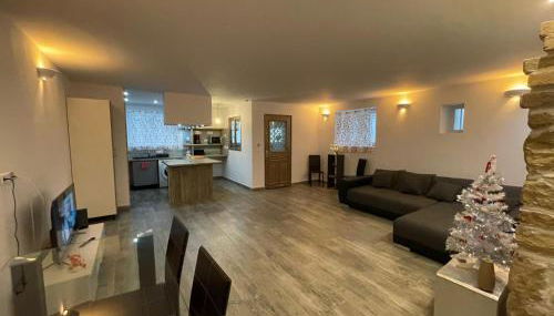 Appartement proche centre Colmar parking public gratuit - Foto 2