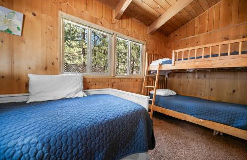 Owl Cabin - Sierra style cabin located on a quiet road in Fawnskin and backs up to National Forest! - Foto 28