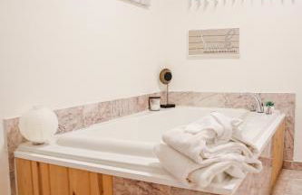 Moonlight Cottage - Your Romantic & Scenic Escape - Foto 16