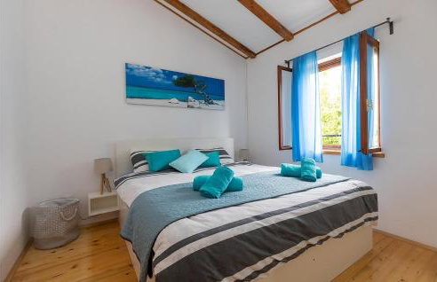 Gorgeous Home In Porec With Wifi - Photo 10