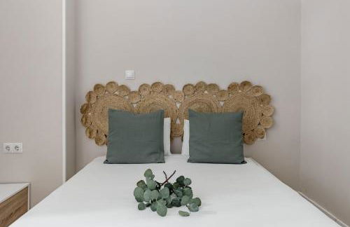 Charming Lucero - Foto 6