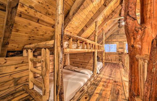 Secluded Vanderbilt Cabin, 9 Mi to Treetops! - Foto 16