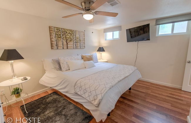 2BR Comfy Condo & Cute Patio Broadmoor Area - Foto 5