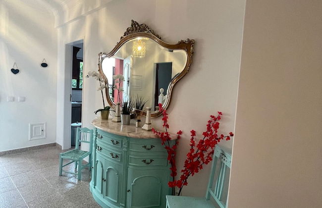 Summer Villa With Heated Private Pool - Photo 30