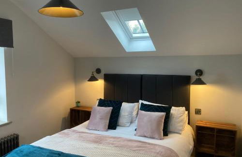 Great country-style house with a courtyard - Photo 19