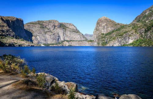 Mariposa Grove Creekside Retreat - To be featured on STAYCATION on the Destination Channel in 2026! - Foto 40