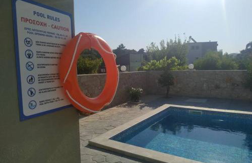 Greek Style Ground Floor Apartment & Pool - Foto 49