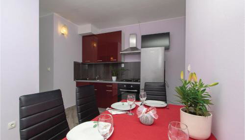 Two-Bedroom Apartment In Trstenik - Foto 2