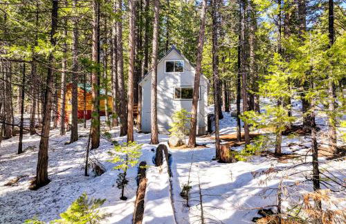 Hike, Fish and Explore California Cabin with Deck! - Foto 28