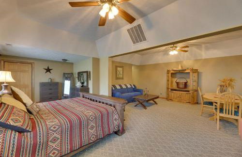 Fraziers Bottom Cabin on 800 Acres of Land with Lake - Foto 10