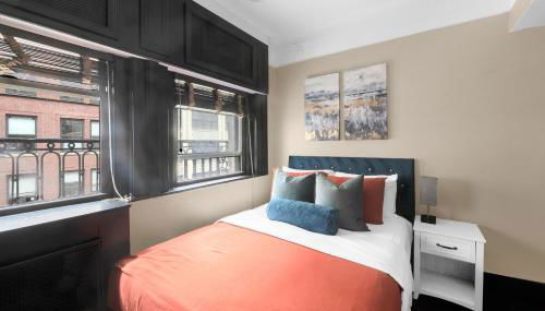 NYC Apartment in The Best Location! Walking Distance to Everything! - Foto 2