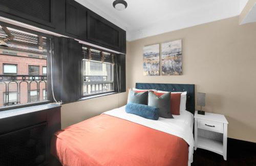 NYC Apartment in The Best Location! Walking Distance to Everything! - Foto 2