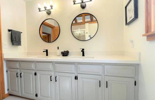 Mountain Cabin Retreat in the Pines - Foto 26