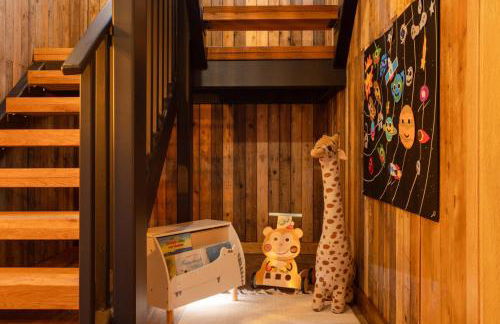 Industrial Loft Whirlpool, Sauna, Terrace - Photo 19