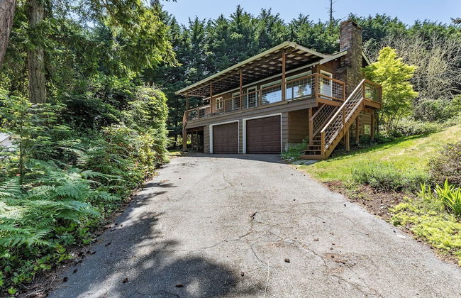 Eagles Watch by Avantstay Large Deck w/ Views - Foto 33