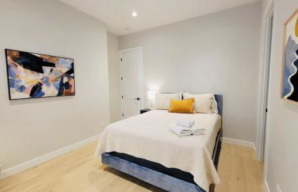 4BR 4BA Modern Lakefront Lodge - Foto 14