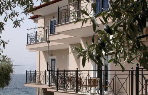 Lihas Studios - Photo 15