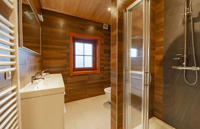 Wooden Holiday Home with Microwave near Brunssummerheide - Photo 6