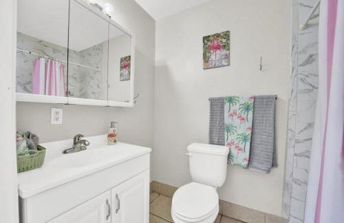 The Splash Pad Sleeps 13 w Pool Patio and Garage - Foto 49