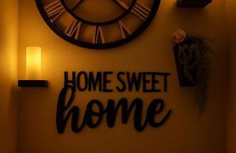 Spacious 4BR House Sleeps 9 Outdoor Lounge with Fire Pit plus Games - Foto 15