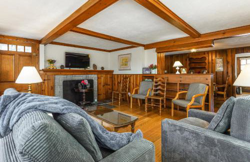 Stratford Family Home Near Forest and Historic Sites - Foto 2