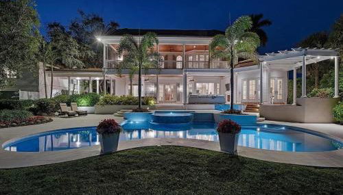 Naples Beach Port Royal Luxury Coastal Mansion Villa with Guesthouse & Pool & Hot Tub - Foto 1