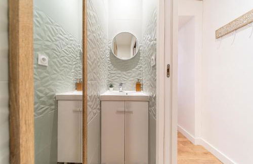 Le Marietton appartement cosy à deux pas du métro Valmy - Foto 6