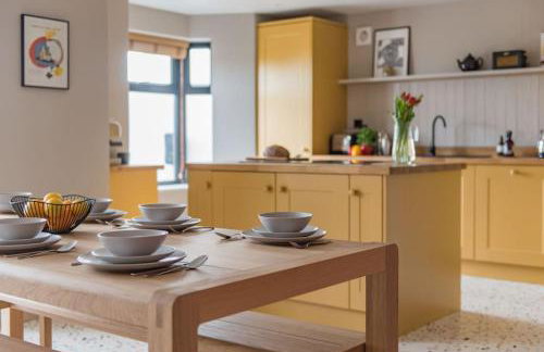 Victory Cottage - Stunning home with sea views - Foto 5