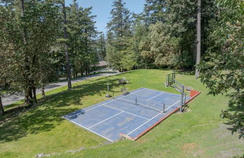 Exceptional, Hot Tub, Pickleball, Close to Town! - Foto 71
