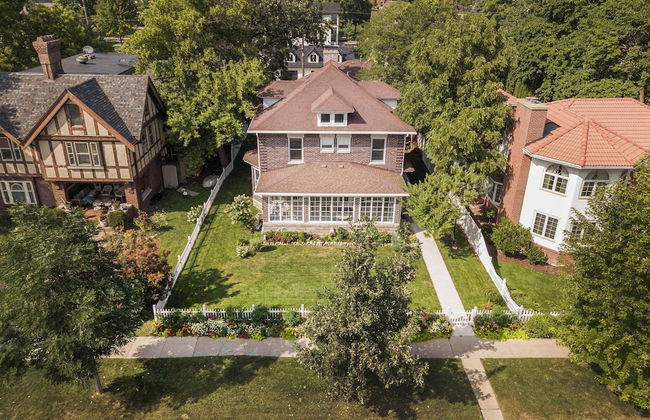 4 BDR Lake Geneva Estate Across From Beach! - Foto 53