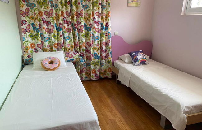 Luxurious 6 Bedroom Villa In a Great Location - Foto 3