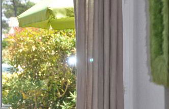 250 lake waterfront holiday apartment with garden - Foto 8