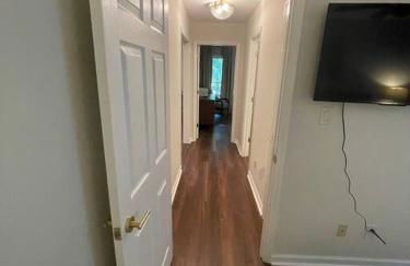 Large Luxury House, King Beds and More, Hot Tub, Theater, Fireplace, Game Room, Ping-pong, Pool Table, Air Hockey, Arcade, River, Big Kitchen, Nice Porch, Quiet, Good for Families and Large Groups, Near UGA Golf Course, Close to UGA & Stanford Stadium - Photo 70