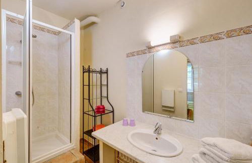 Gîtes in Mas Uzes zwembad en grote tuin - Foto 7