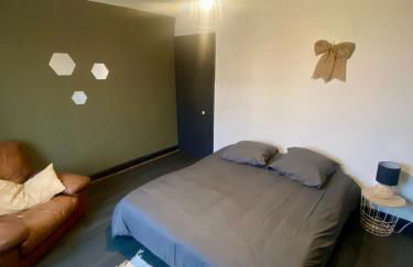 Maison paisible, parking privé proche Micropolis - Foto 8