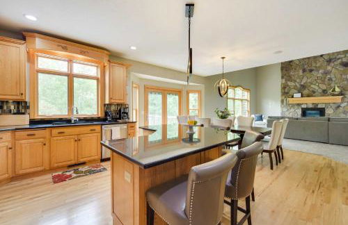 Riverfront Bliss in Rice Lake Deck, Grill and Hike! - Foto 10