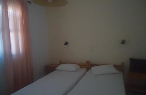 Balcony to Aegeon 1 - Photo 10