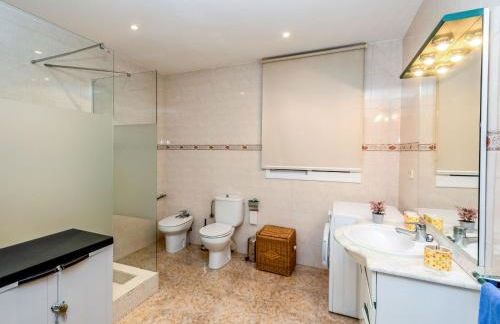 Apartment Camp Nou by Interhome - Photo 11