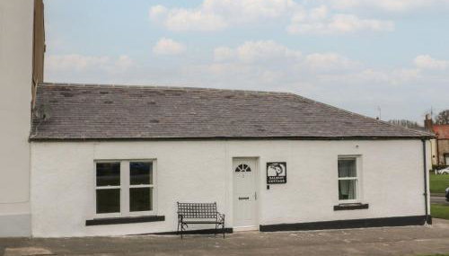 Salmon Cottage - Photo 1