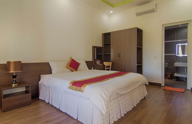 Hoa May Hotel - Photo 11