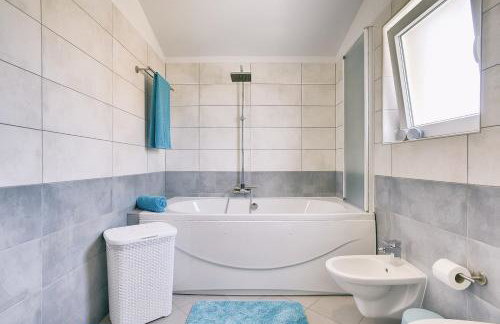 Top Villa mit privatem Pool, WLAN, Sonnenliegen, Terrasse und eigenem Grillbereich - Foto 22