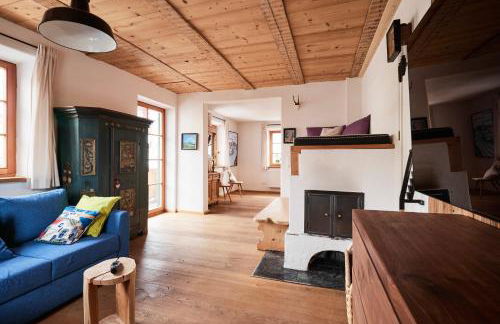 Villa Tegernsee - Exclusive Lakefront Villa with private Zirben Sauna, 4 Rooms for Family & Friends - Foto 12