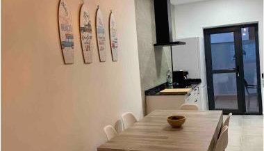 Covento Beach 2, centro con garage y patio - Photo 5