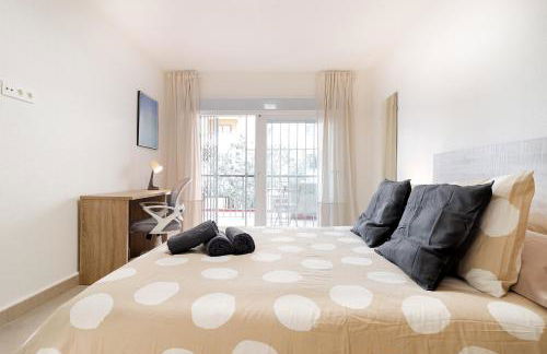C23 Lovely 4 Bedroom close to Maria Zambrano - Foto 10