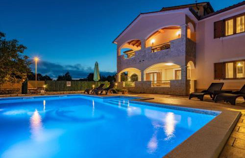 Villa Zora, beautiful modern villa in a village near the sea - Foto 26