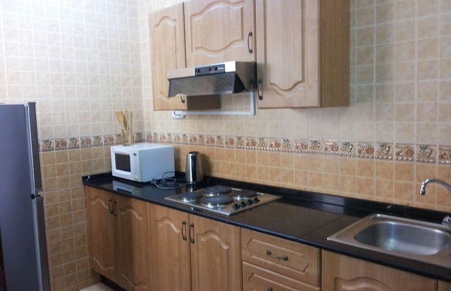 Gulf Hotel Apartment - Photo 29