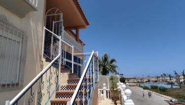 Confortable apartamento con vistas al mar - Foto 3