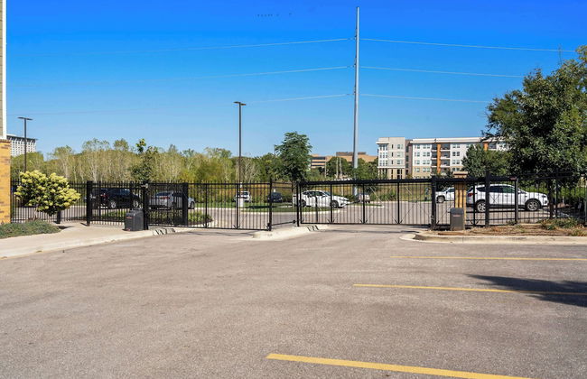 WaterWalk Extended Stay by Wyndham Kansas City - Overland Pk - Photo 79