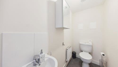 Cosy Retreat in Ashford city centre with Hot tub - Foto 2